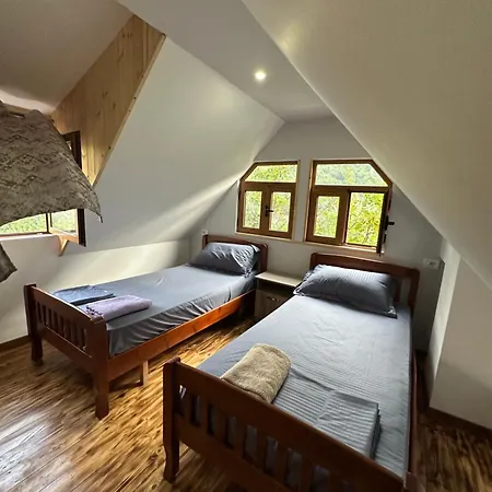 Bujtina Te Kulla Grunas