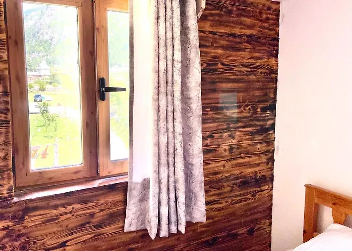 Bujtina Te Kulla Guest house 3*